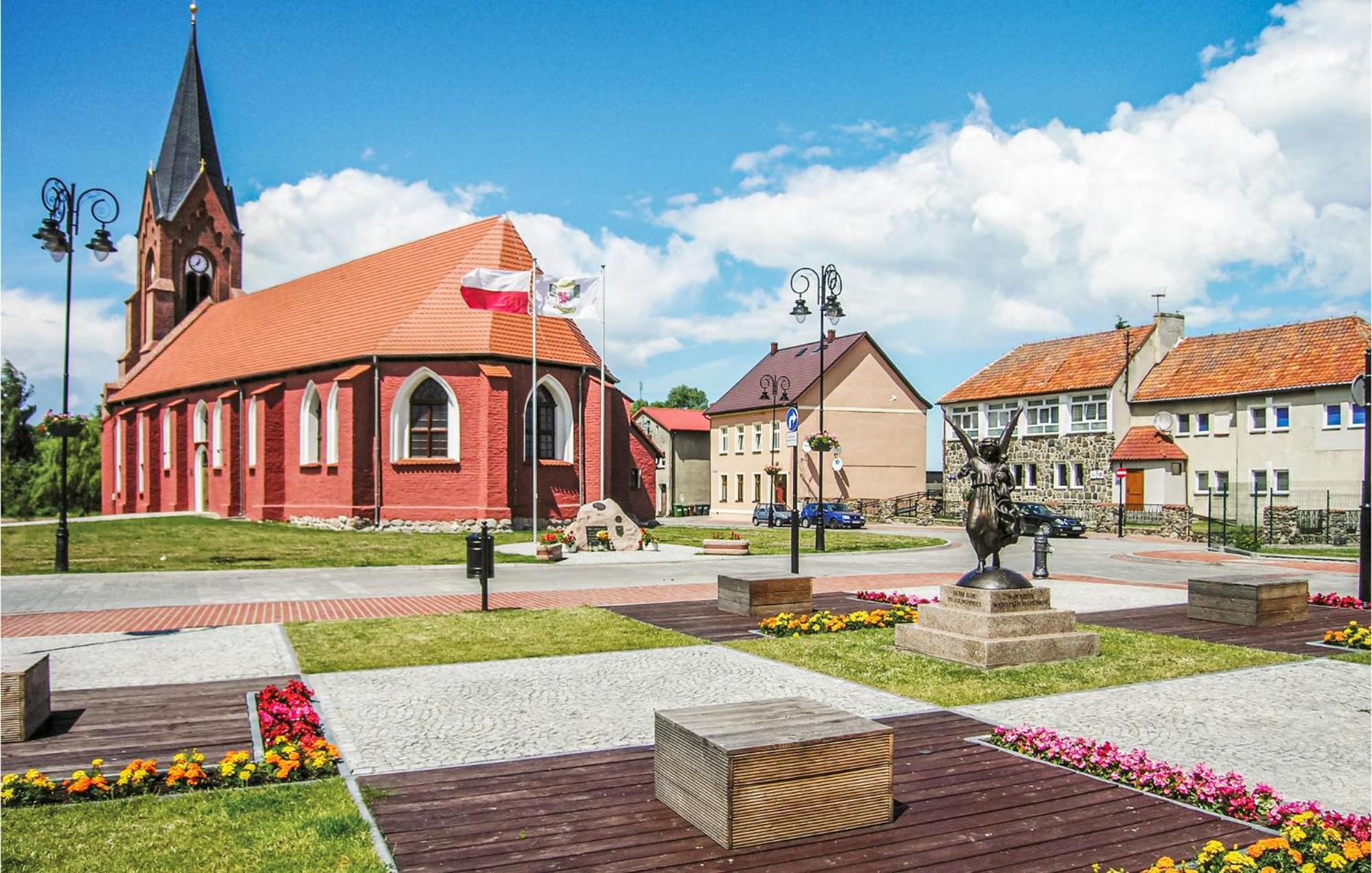 Gorgeous Home In Nowe Warpno With House Sea View Ngoại thất bức ảnh